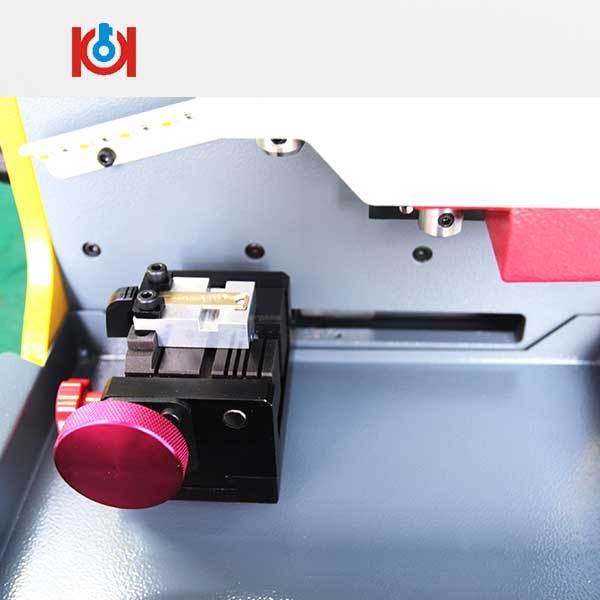 TOY2 Key Clamp For SEC-E9 Key Cutting Machine - UHS Hardware