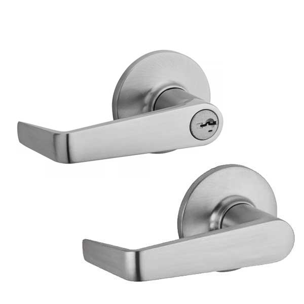 Kwikset - 438CNL - Carson Lever - Round Rose - Storeroom - 26D - Satin Chrome - SmartKey Technology - Grade 3 - UHS Hardware